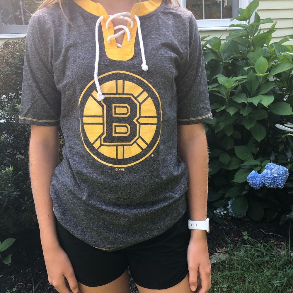 Bruins shirt